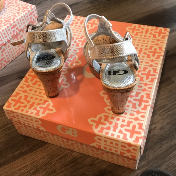 Gianni Bini wedges women size 8 - Picture 4 of 5